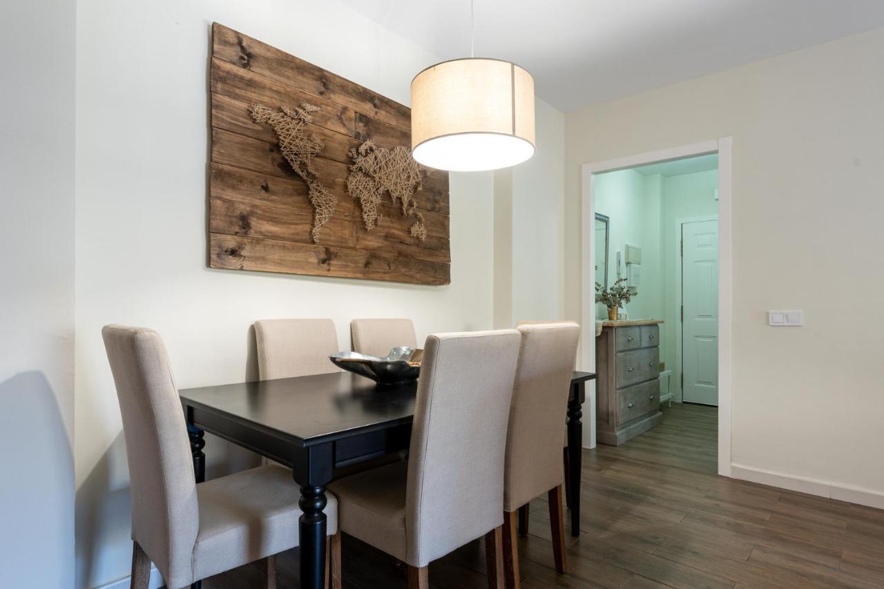 Apartment Seaside Bliss 2br With Tranquil Terrace Pool And Parking *